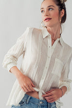 Load image into Gallery viewer, Frayed Textured Button Up Blouse
