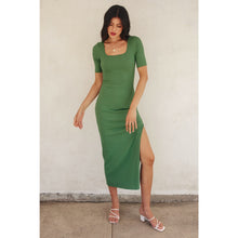 Load image into Gallery viewer, Green Short Sleeve Midi Dress
