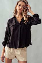 Load image into Gallery viewer, Black Pocketed Blouse
