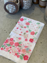 Load image into Gallery viewer, Pink and White Floral Bandana
