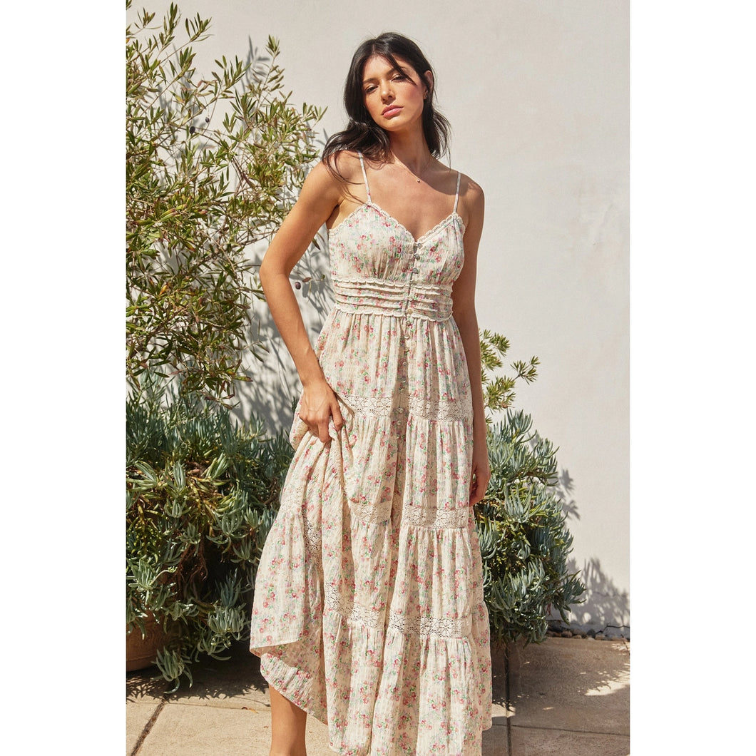 Lace Trim Tiered Maxi Dress